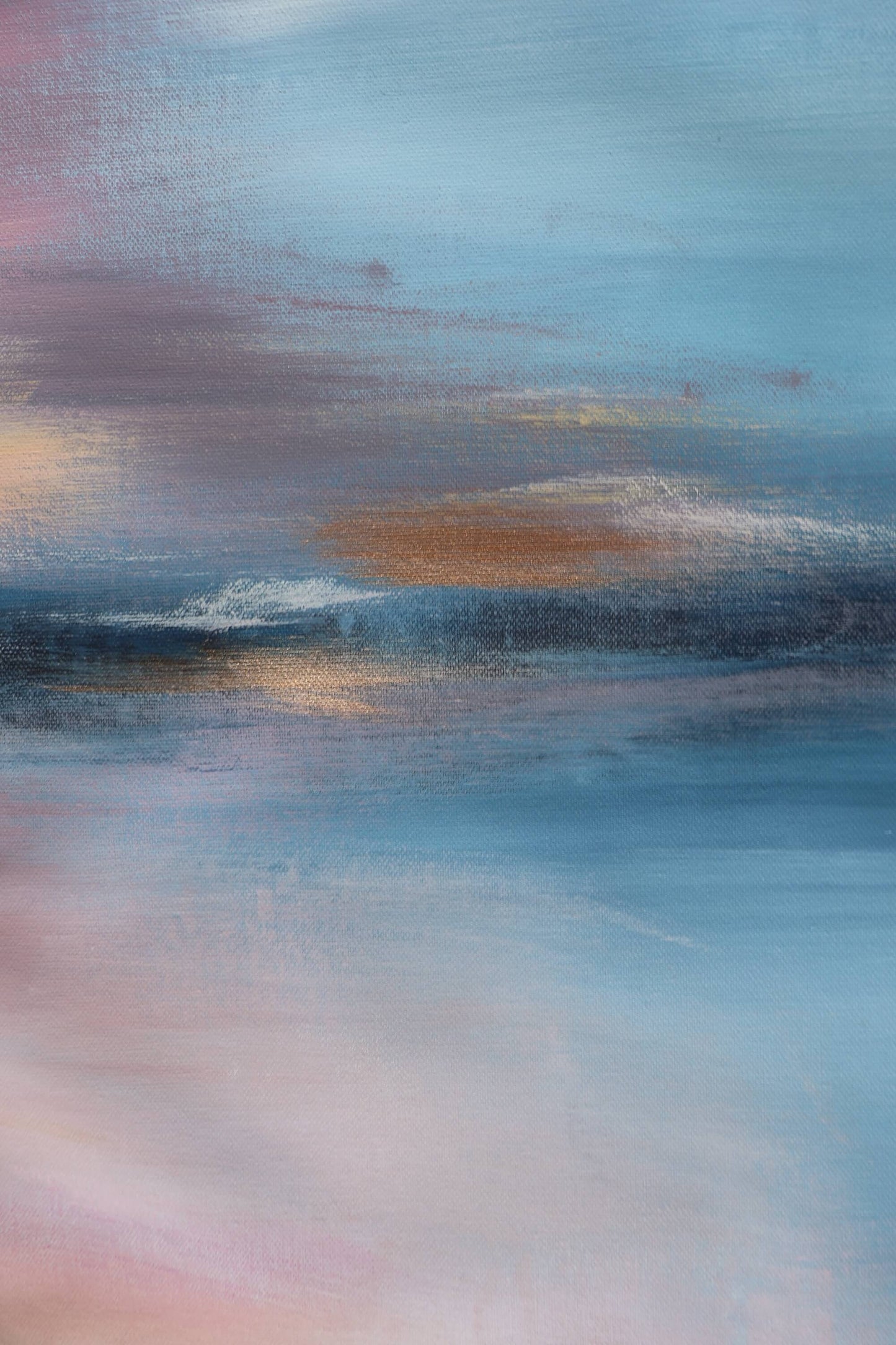 Soft Horizon Light