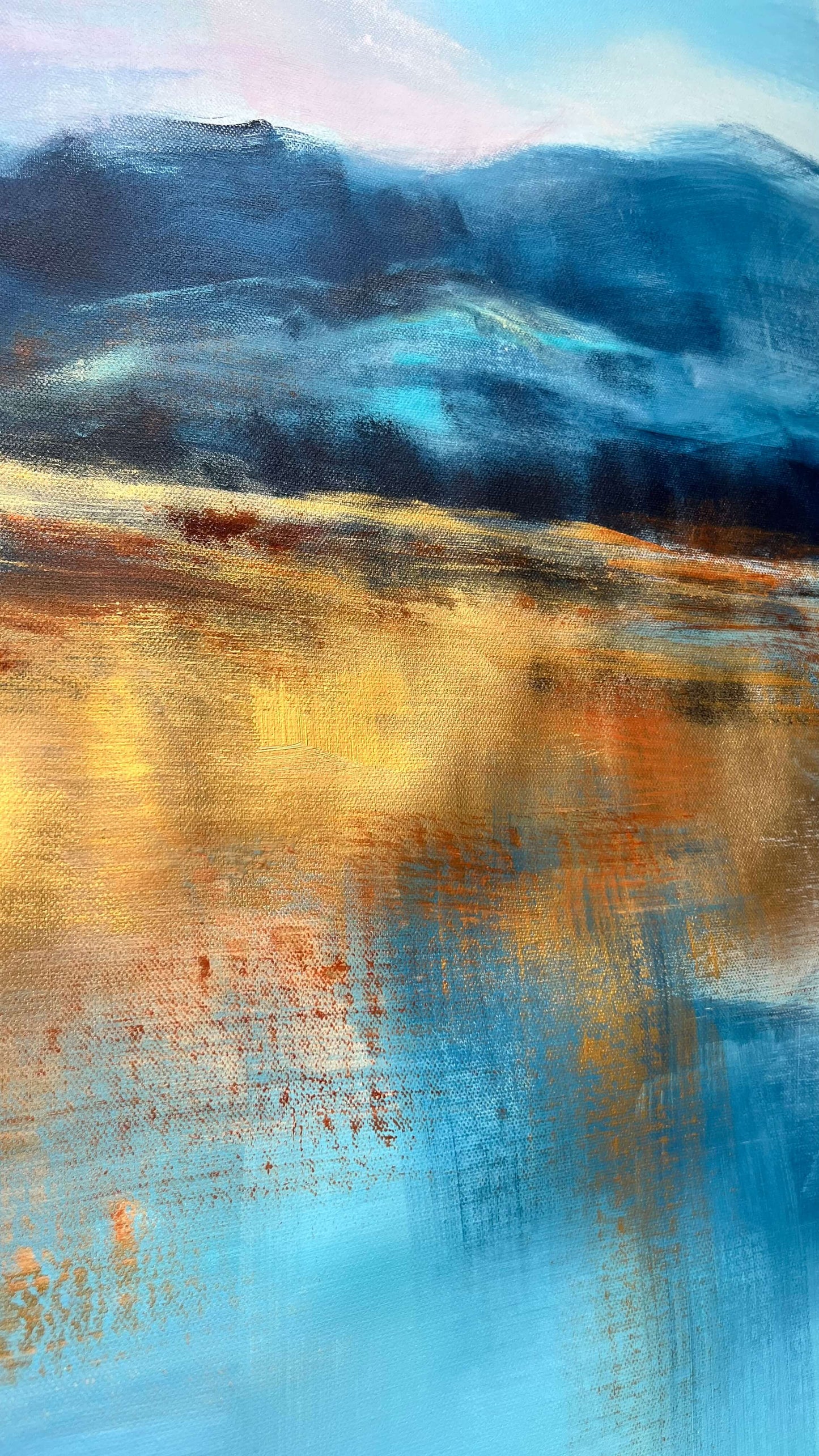 Soft Horizon Light